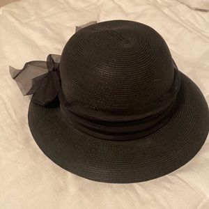 Vintage Ladies Black Hat